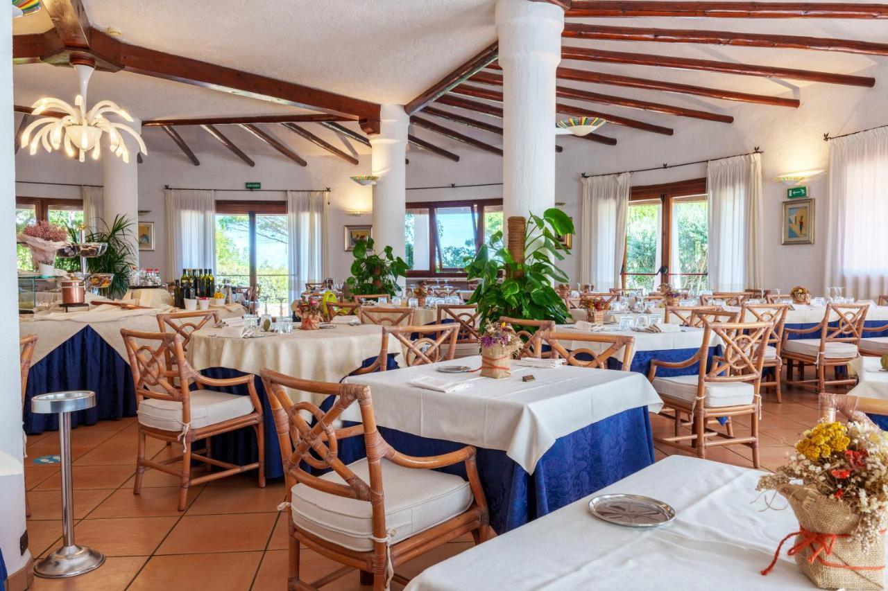 Hotel Punta Est Baia Sardinia Exteriér fotografie