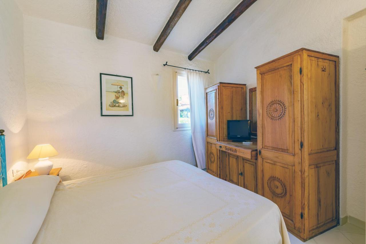 Hotel Punta Est Baia Sardinia Exteriér fotografie