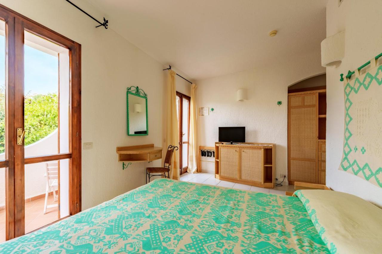 Hotel Punta Est Baia Sardinia Exteriér fotografie
