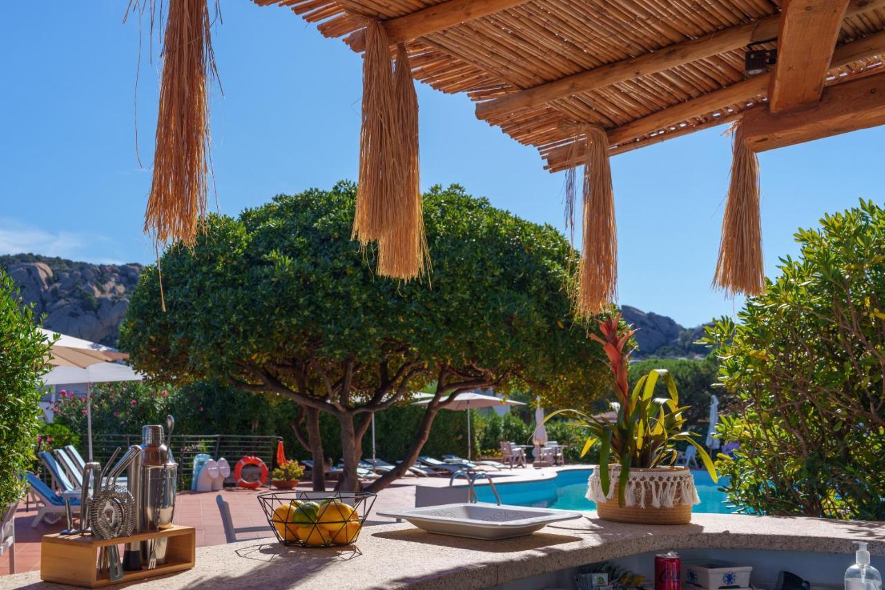 Hotel Punta Est Baia Sardinia Exteriér fotografie