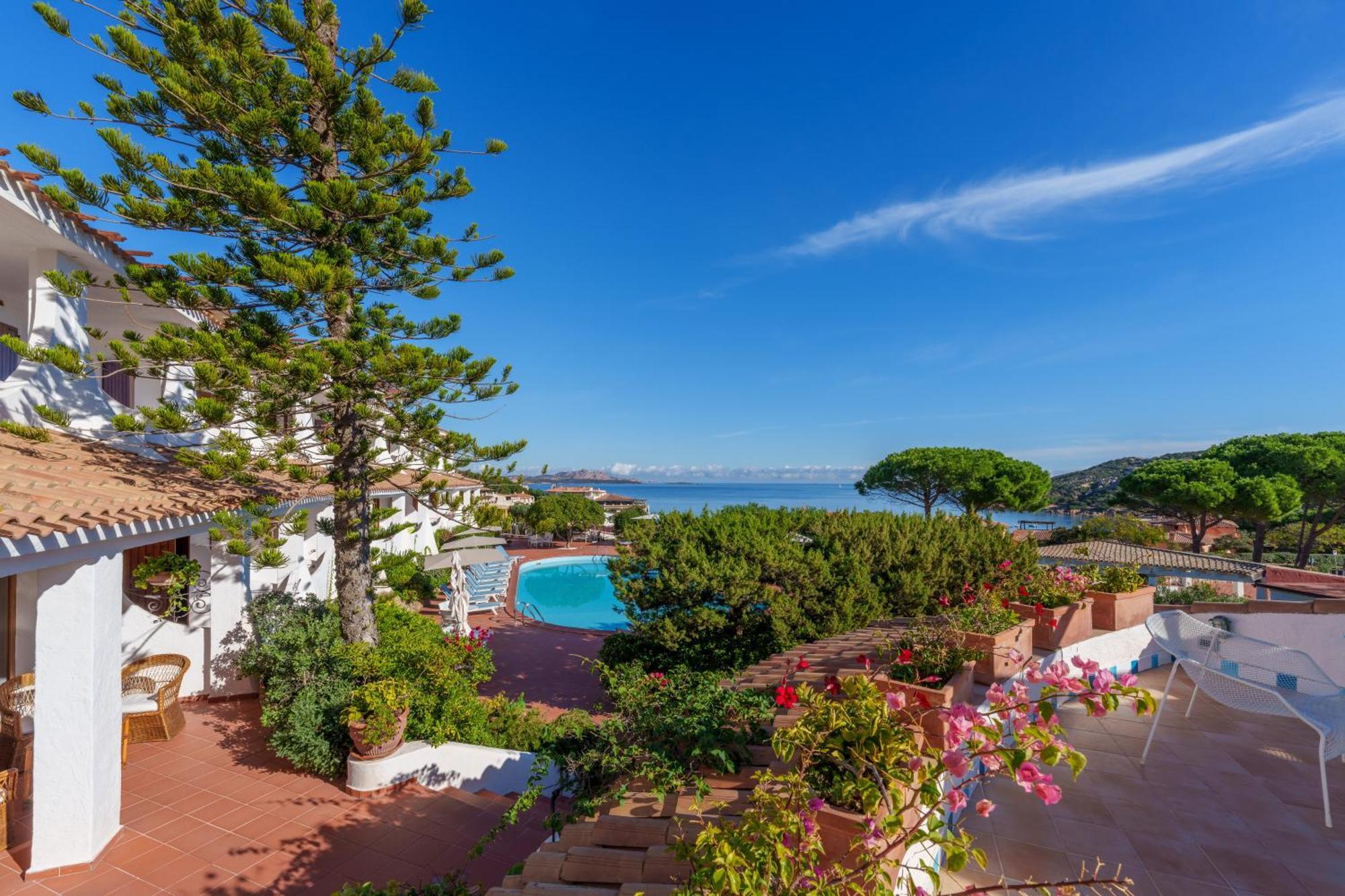 Hotel Punta Est Baia Sardinia Exteriér fotografie